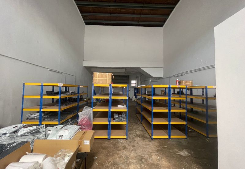 Terrace Factory Taman Perindustrian UEP