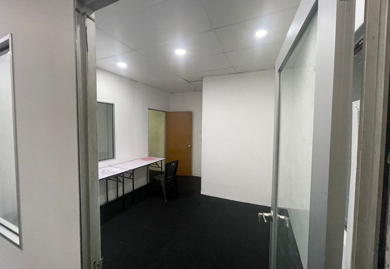 Terrace Factory Taman Perindustrian UEP