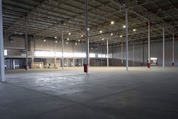 Factory / Warehouse Glenmarie