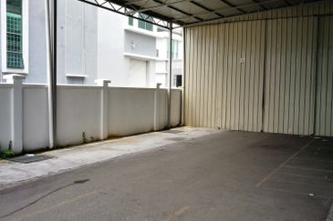 Semi-D Factory Kota Damansara