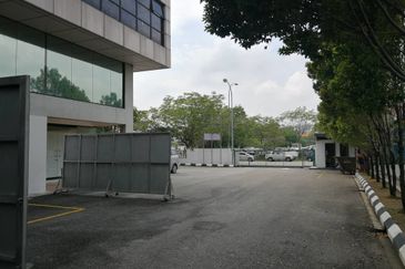 Factory/WarehouseTemasya Glenmarie