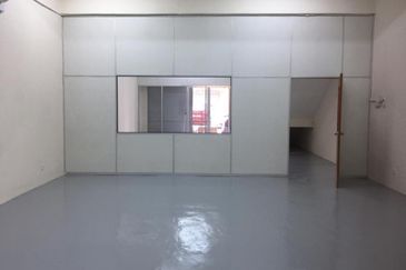 Shop lot Tiara Square