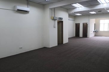 Shop lot Tiara Square