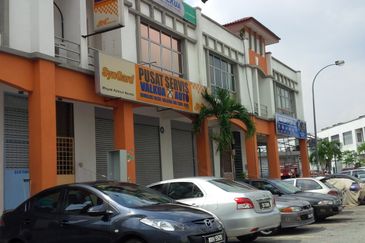 Shop lot Tiara Square