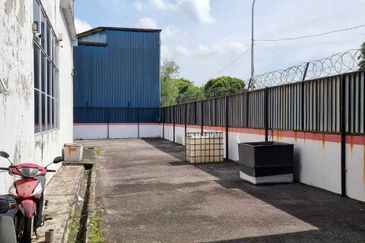 Bandar Pinggiran Subang