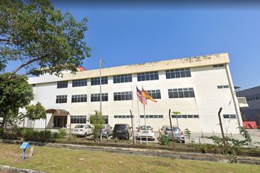 Detached factory Shah Alam