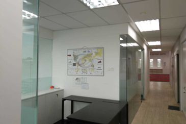 Corner factory Glenmarie