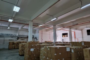 Factory / Warehouse Glenmarie