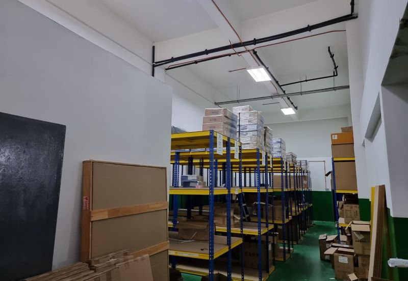 Factory / Warehouse Glenmarie