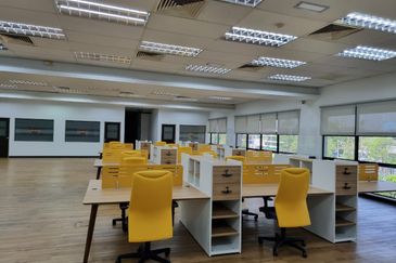 Factory / Warehouse Glenmarie