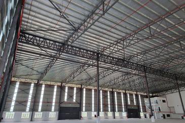 Factory / Warehouse Bukit Jelutong