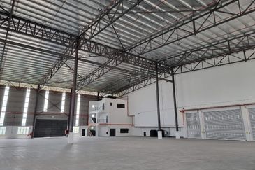 Factory / Warehouse Bukit Jelutong