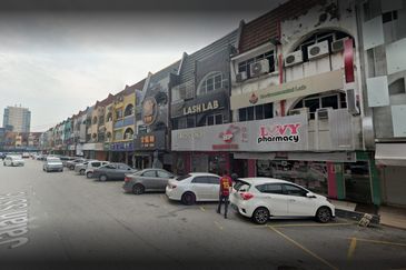Corner shop Subang Jaya