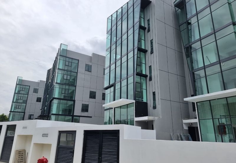 Semi D factory Hicom Glenmarie