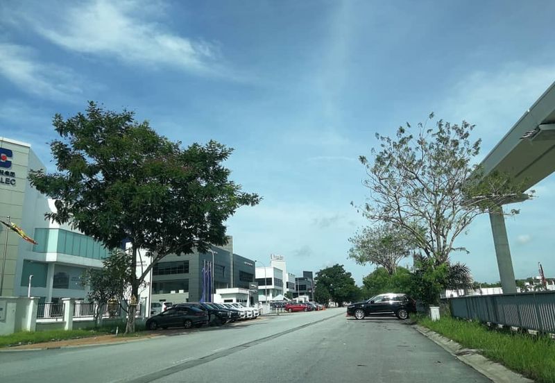 Factory / Warehouse Glenmarie