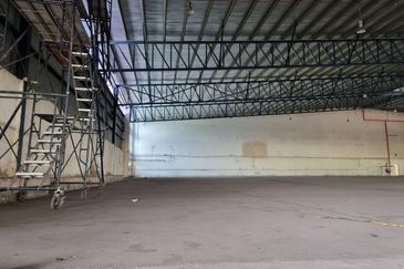 Factory / Warehouse Bukit Jelutong, Shah Alam