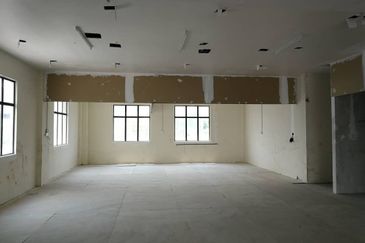 Semi D factory Bukit Jelutong