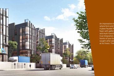 4.5 storey semi D Factory Hicom Glenmarie