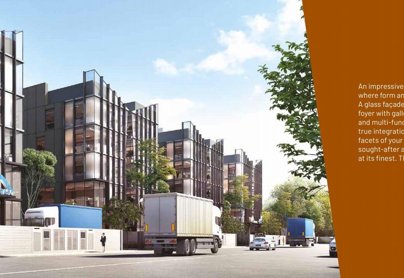 4.5 storey semi D Factory Hicom Glenmarie