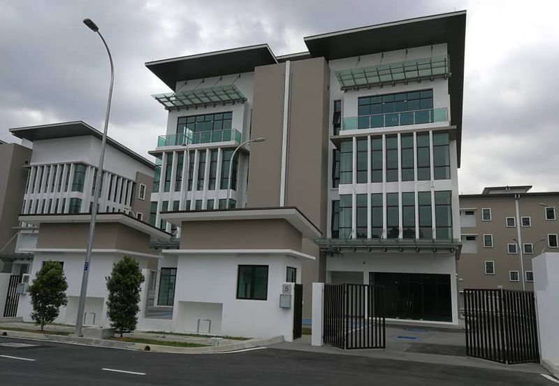 Semi D Factory Glenmarie