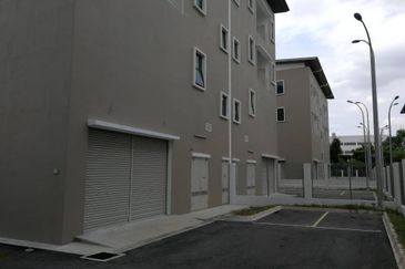 Semi D Factory Glenmarie