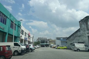 Link factory Subang Hi Tech 