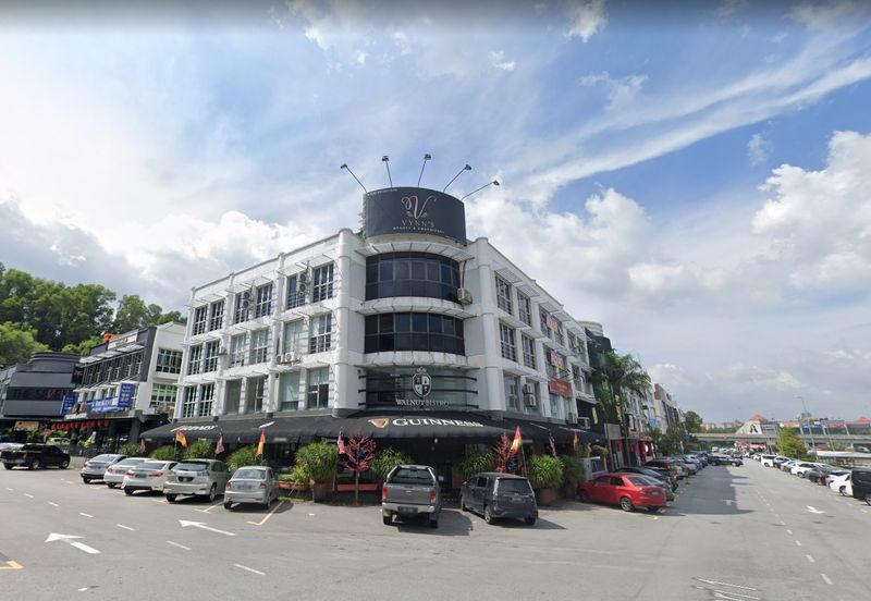 Corner office lot Bandar Puteri Puchong