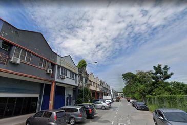 1.5 story link factory Ara Damansara Petaling Jaya