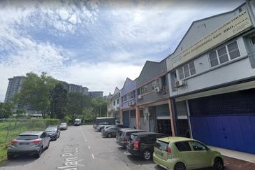 1.5 story link factory Ara Damansara Petaling Jaya