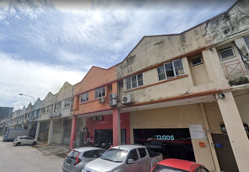 1.5 story link factory Ara Damansara Petaling Jaya