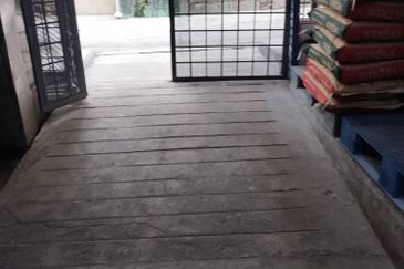 2 Story Terrace Factory Petaling Jaya