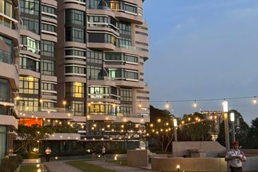 AraGreens Residences