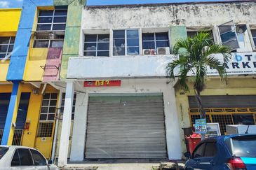 Bandar Pinggiran Subang