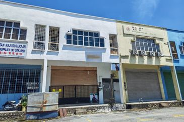 Bandar Pinggiran Subang