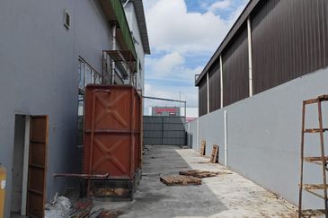 Bandar Pinggiran Subang