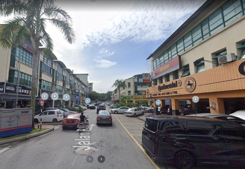 3.5 story shop office Ara Damansara