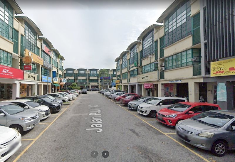 3.5 story shop office Ara Damansara
