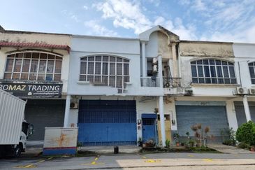 Factory Bandar Pinggiran Subang