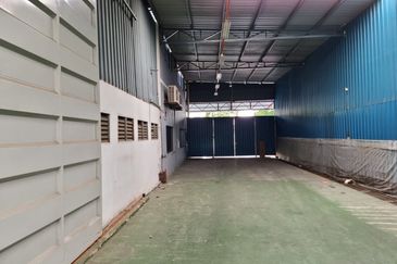 Warehouse Kota Damansara