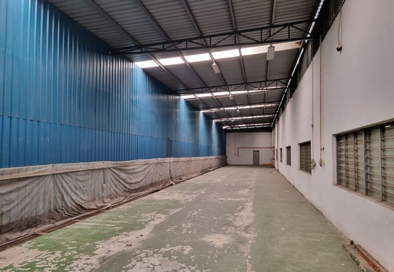 Warehouse Kota Damansara