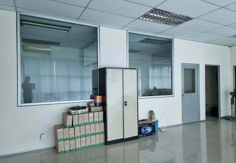 Bandar Pinggiran Subang