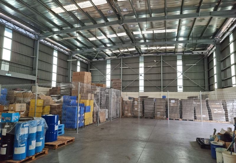 Detached factory Shah Alam