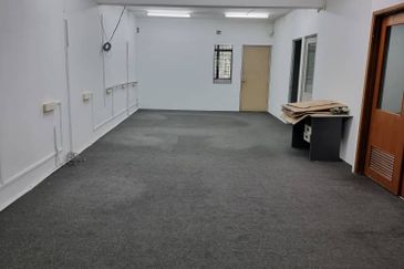 Office Lot Glenmarie