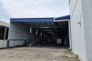 Detached Factory / warehouse Shah Alam
