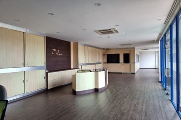 Detached Factory / warehouse Shah Alam