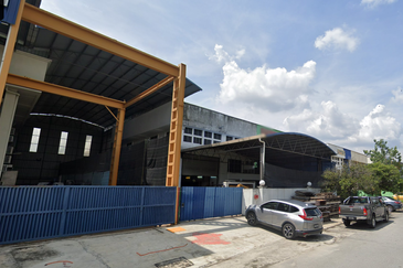 Semi-D Factory Shah Alam