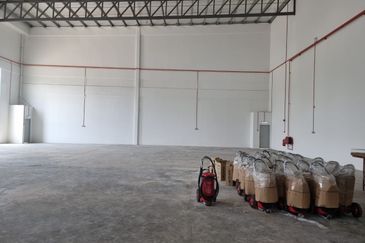 Semi-D factory Rawang