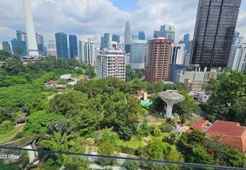 Suasana Bukit Ceylon