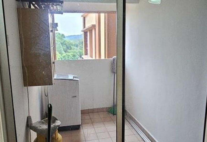 Villamas Condominium