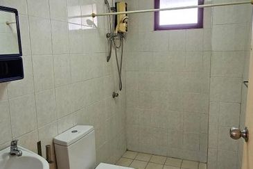 Villamas Condominium